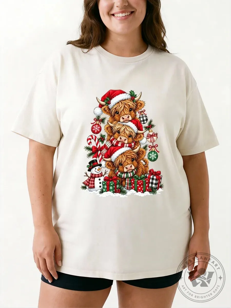 Christmas Highland Cow Stack Holiday Tree Cute Graphic T-Shirt