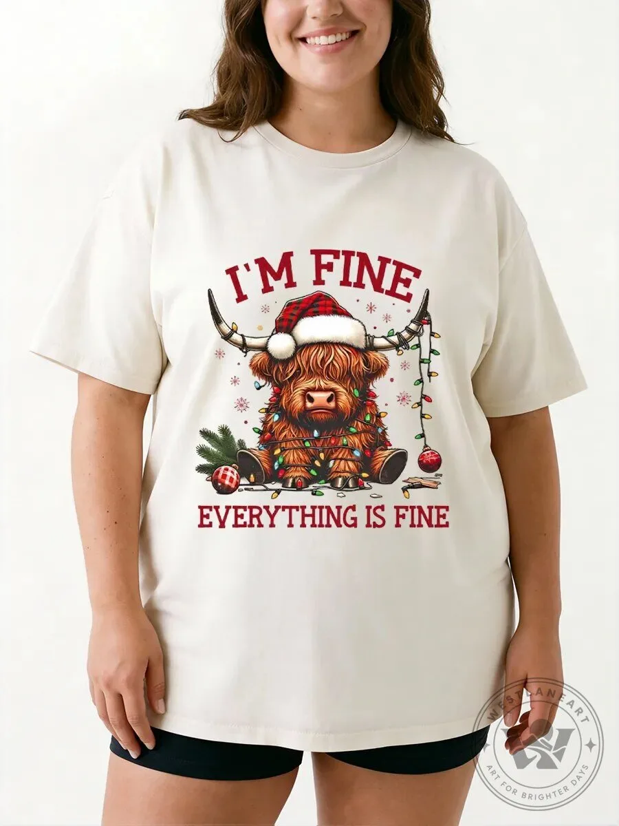 Highland Cow Christmas Lights I'm Fine Everything Is Fine Cute T-Shirt